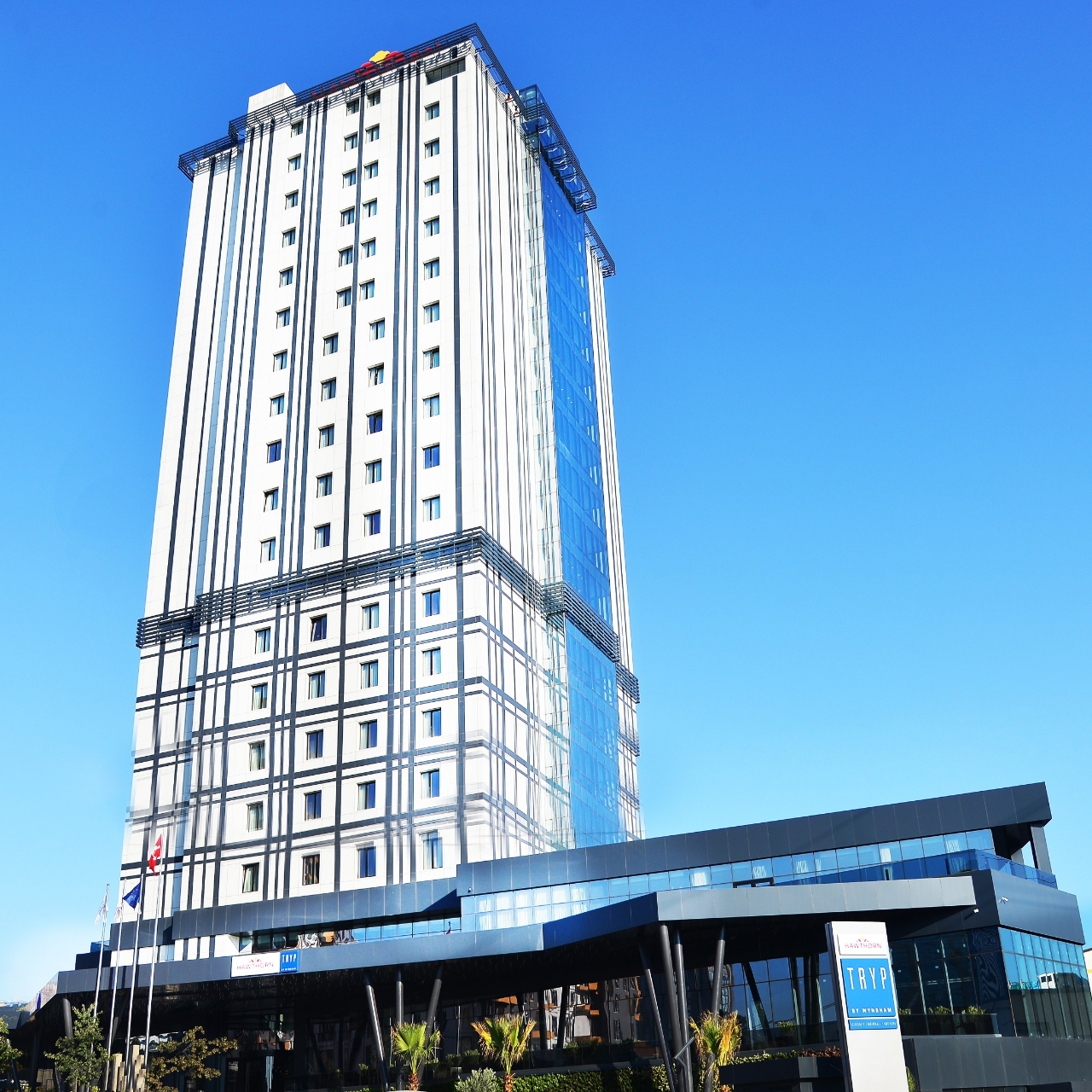Hotel Tryp By Wyndham Istanbul Airport 5 Hrs Star Hotel In Istanbul Istanbul