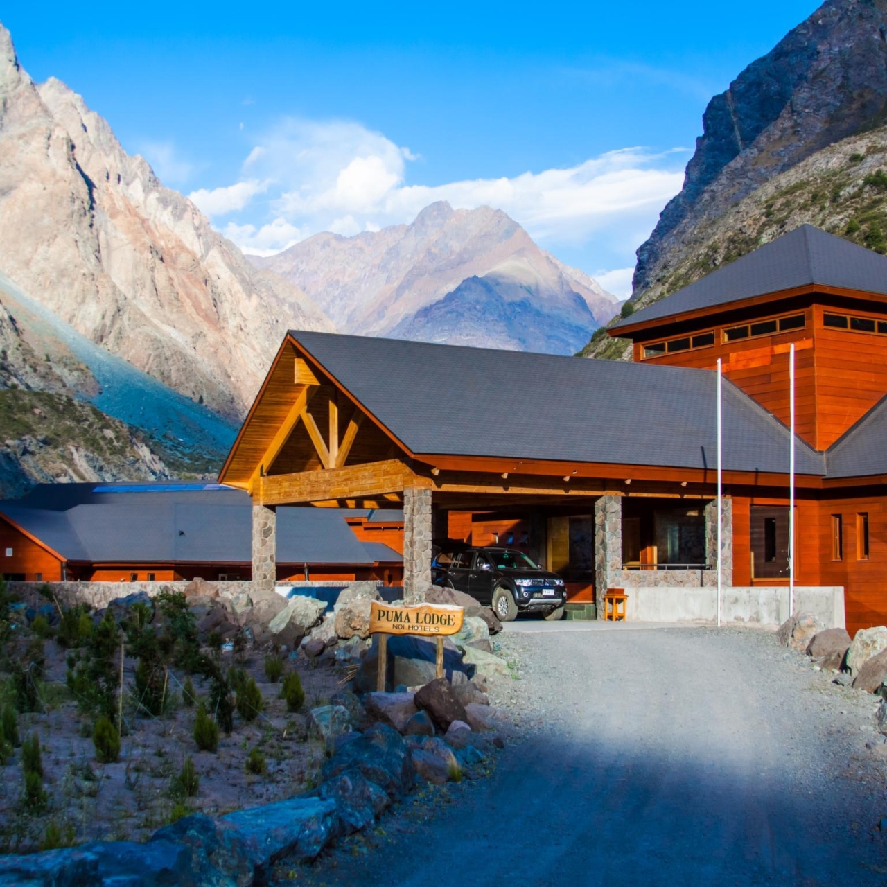 Hotel NOI Puma Lodge Chile- at HRS with free services