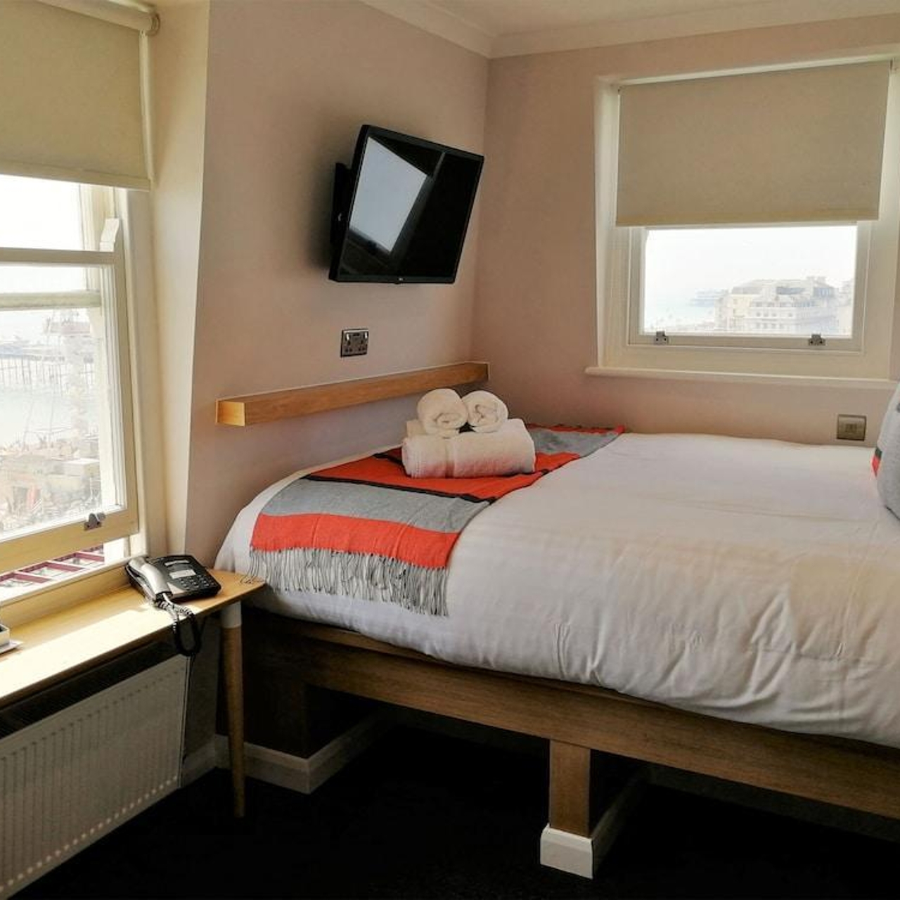 Legends Hotel Brighton - 3 HRS star hotel in Brighton and Hove (England)
