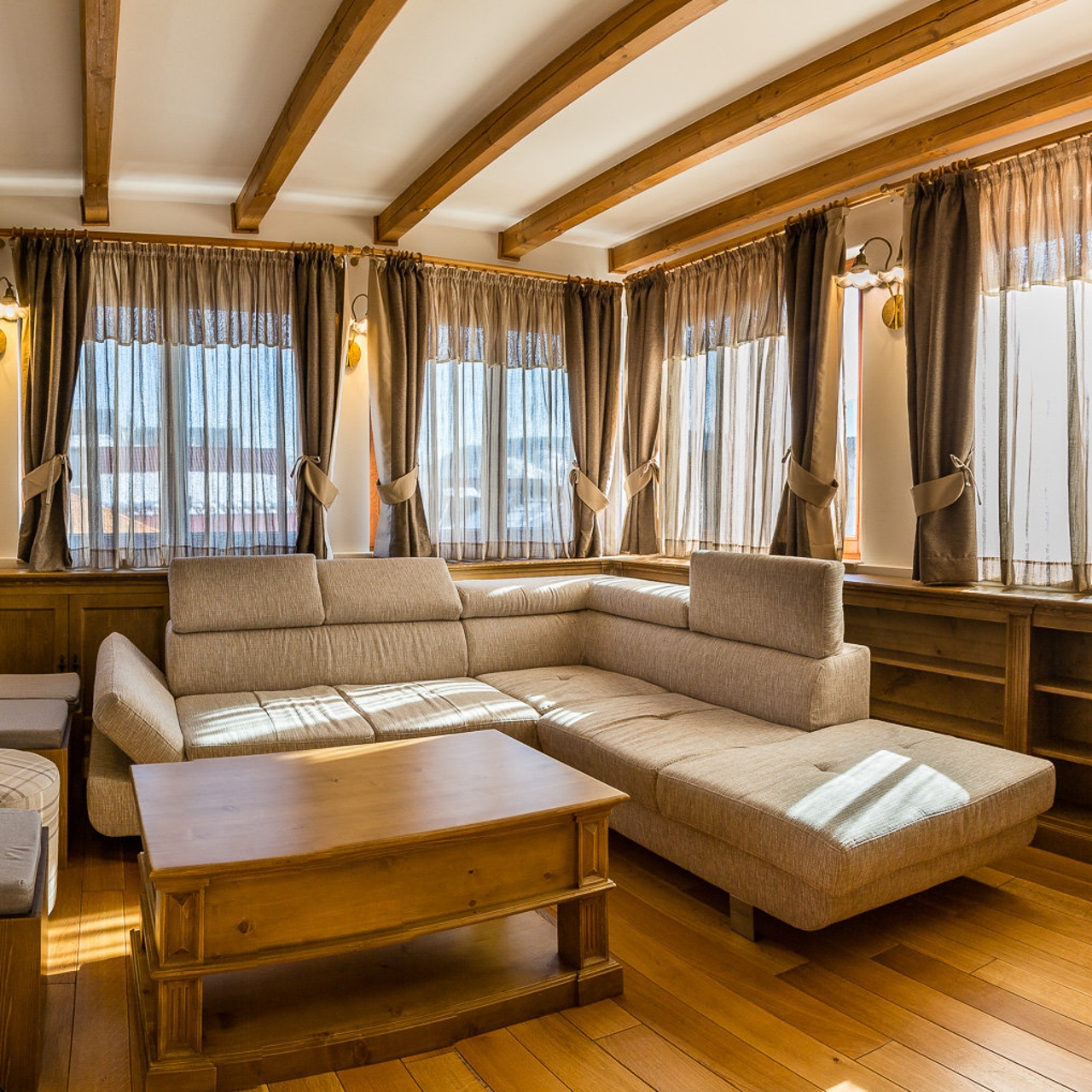 Hotel Dacii Liberi Resort Spa 5 Hrs Star Hotel In Petrova
