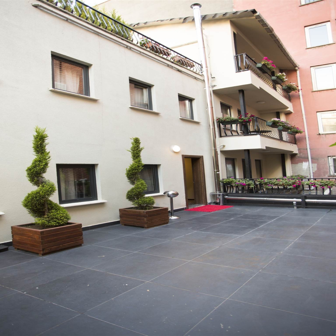 Hotel Long Stay Istanbul In Beyoglu Tekirdag Ili Hrs