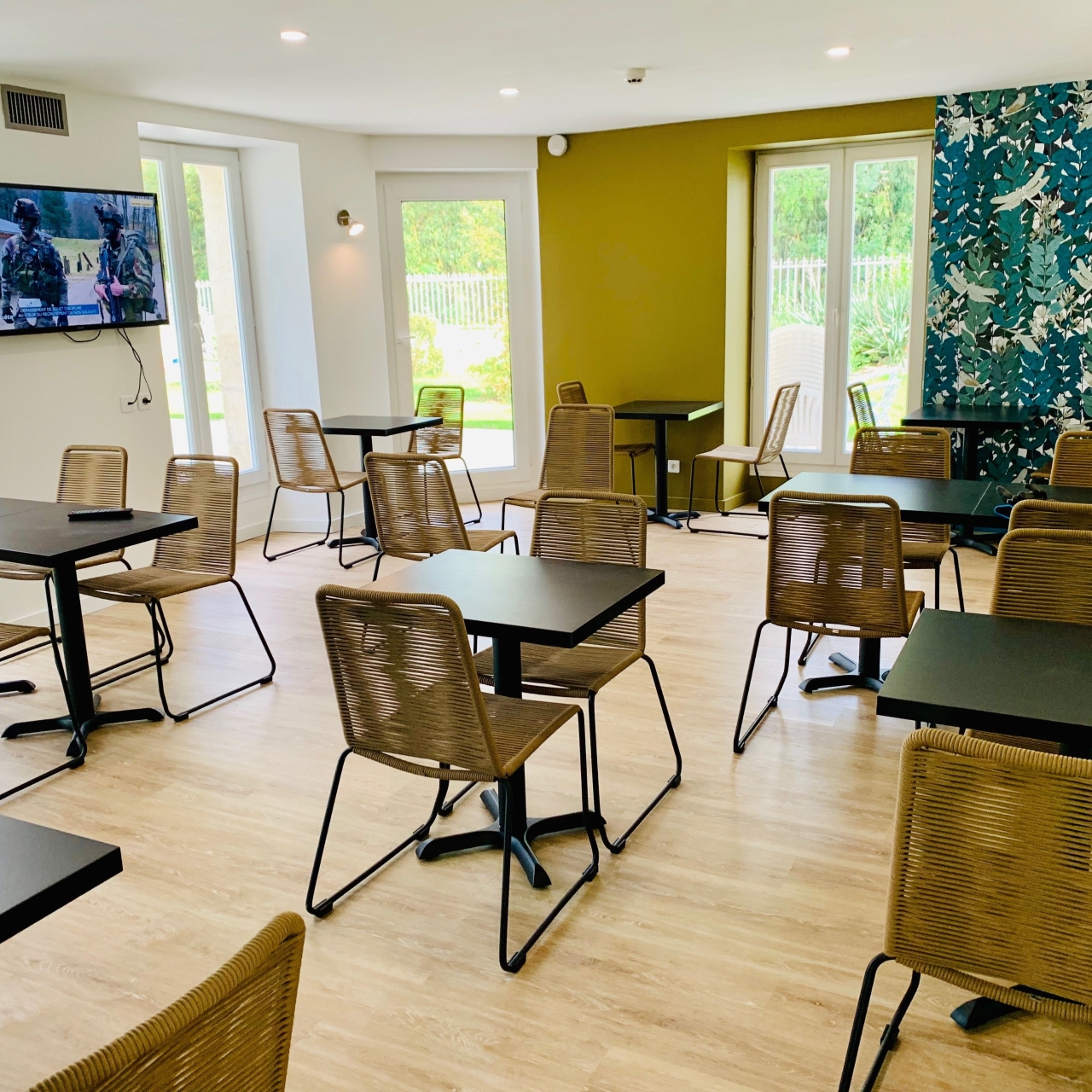 Brit Hotel Bordeaux Arena 3 Hrs Star Hotel In Latresne Aquitaine