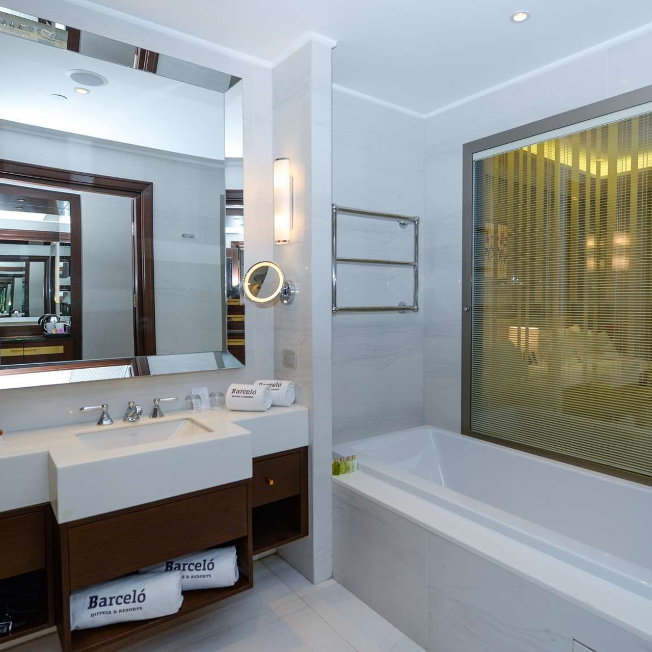 Hotel Barcelo Istanbul 5 Hrs Star Hotel In Istanbul Istanbul