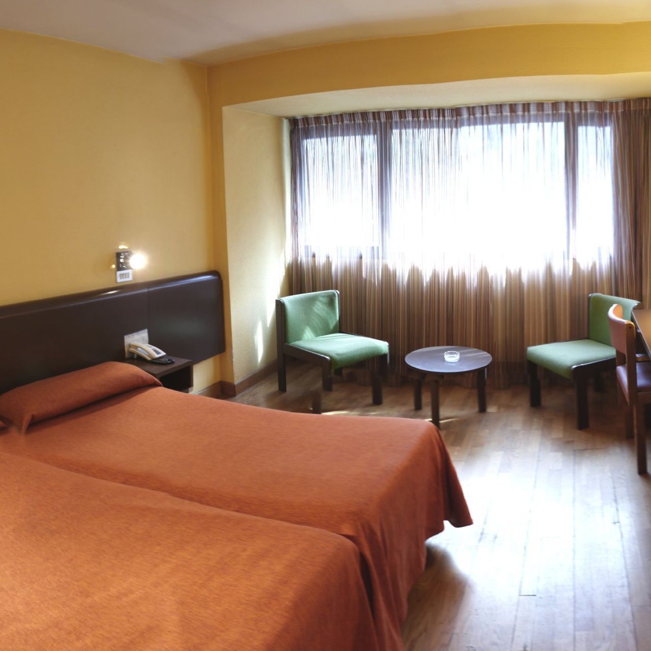 Hotel Sant Eloi - Sant Julia de Loria chez HRS avec services gratuits