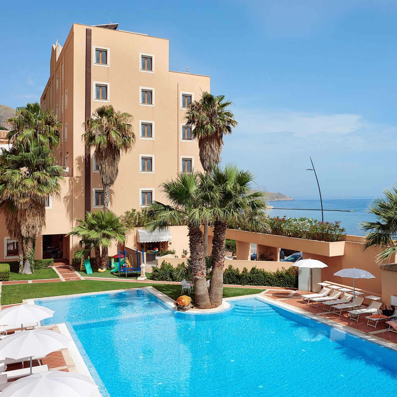 Hotel Punta Nord-Est - Castellammare del Golfo - HOTEL INFO