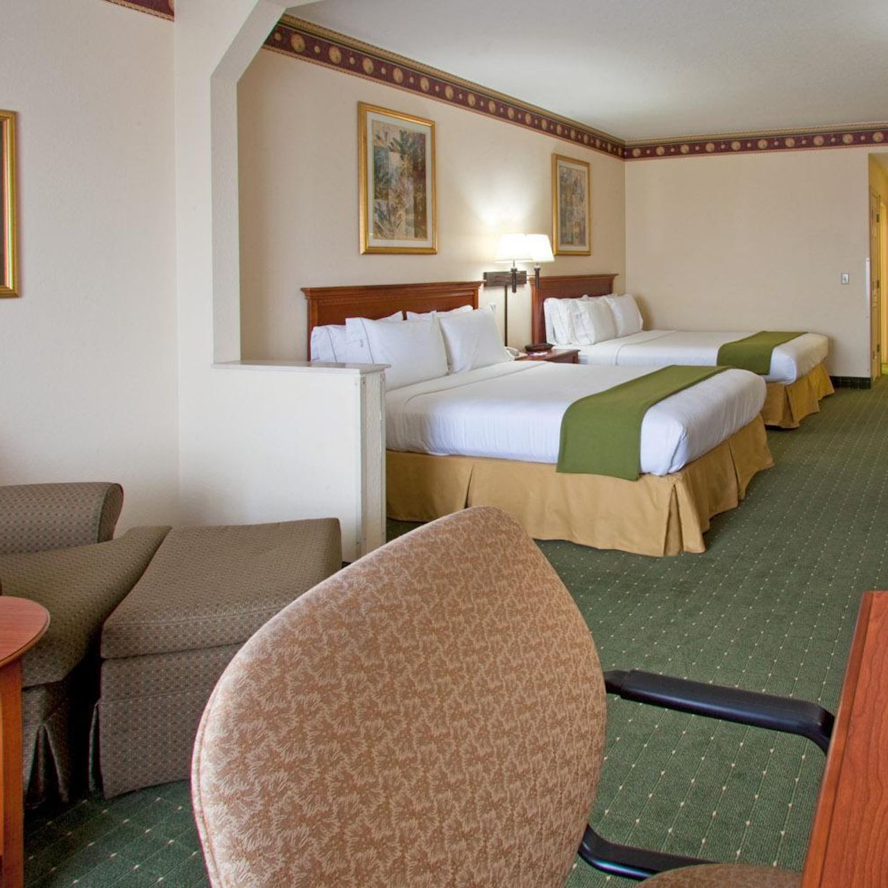 Holiday Inn Express & Suites ORLANDO INTERNATIONAL AIRPORT - 3 HRS star  hotel in Orlando (Florida)