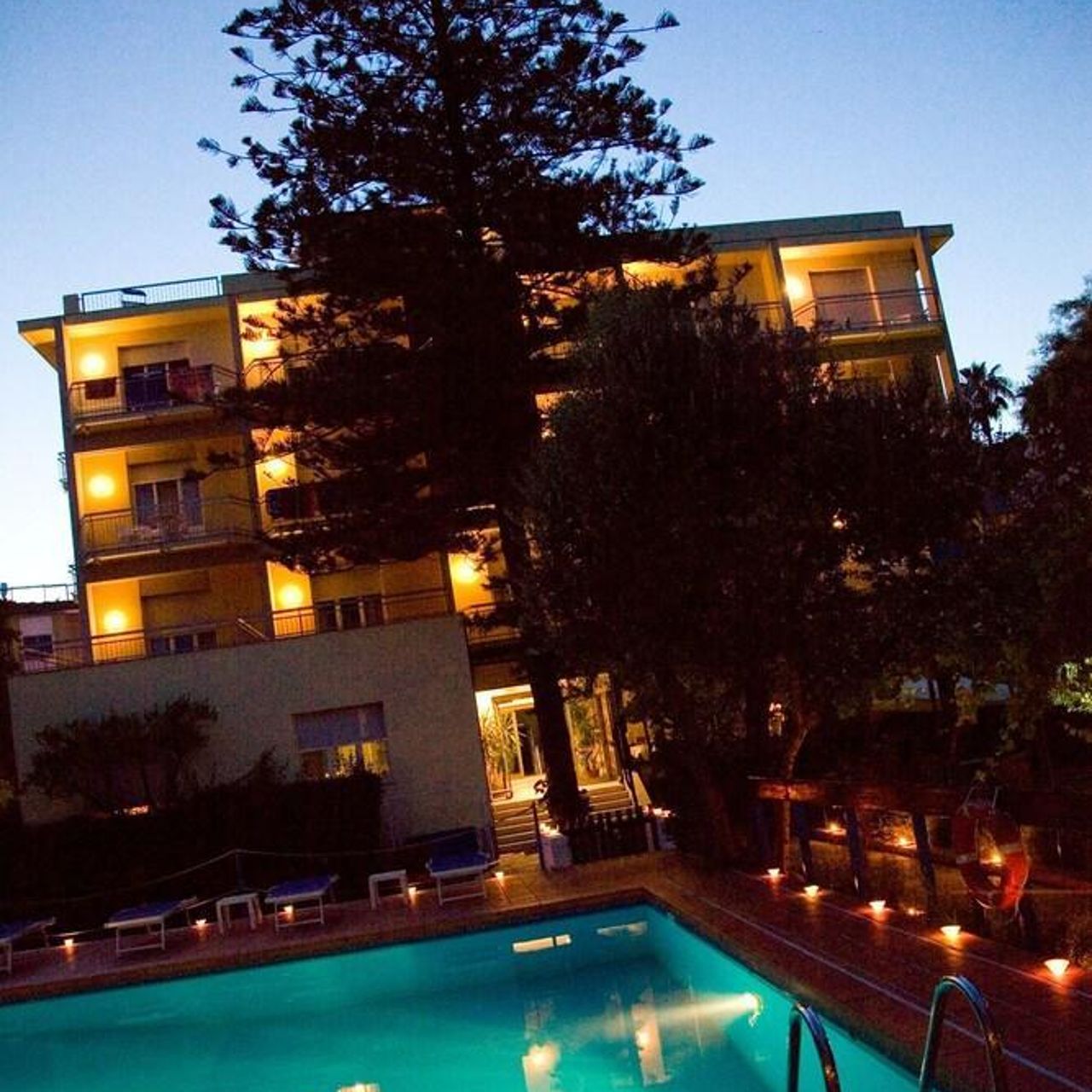 Hotel Eden Park - Diano Marina - HOTEL INFO