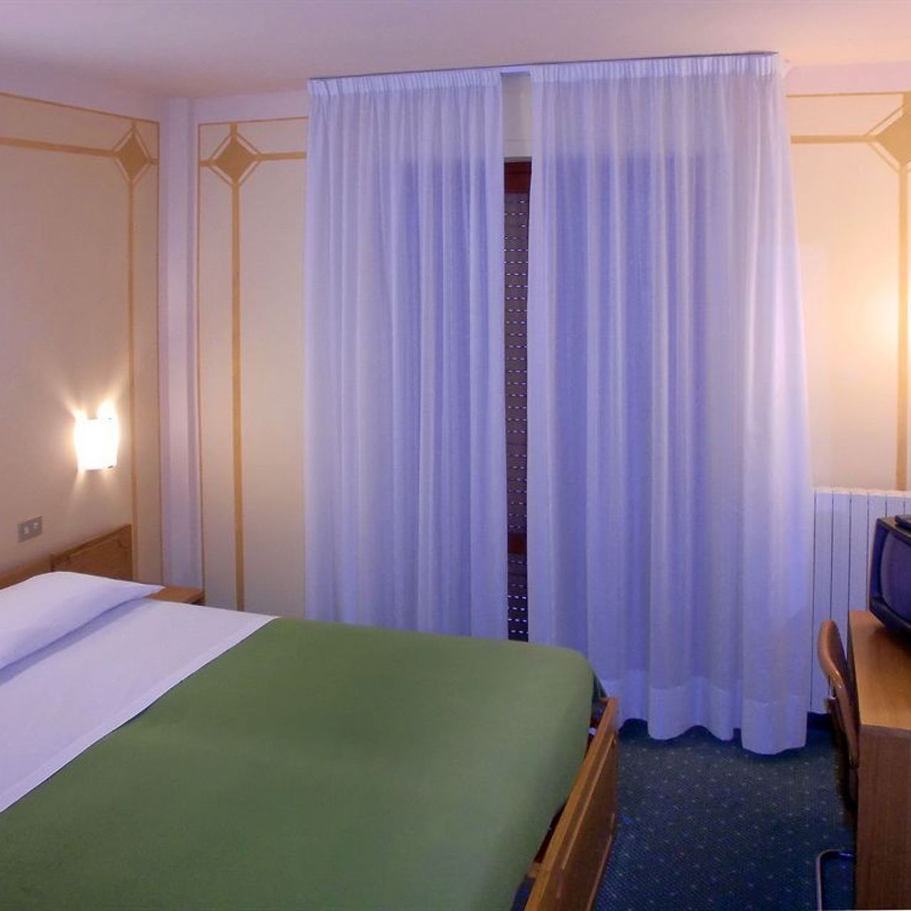 Hotel & Ville La Pergola - Barga - HOTEL INFO