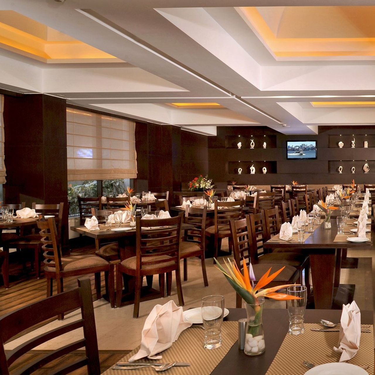Details 131+ country inn suites delhi latest