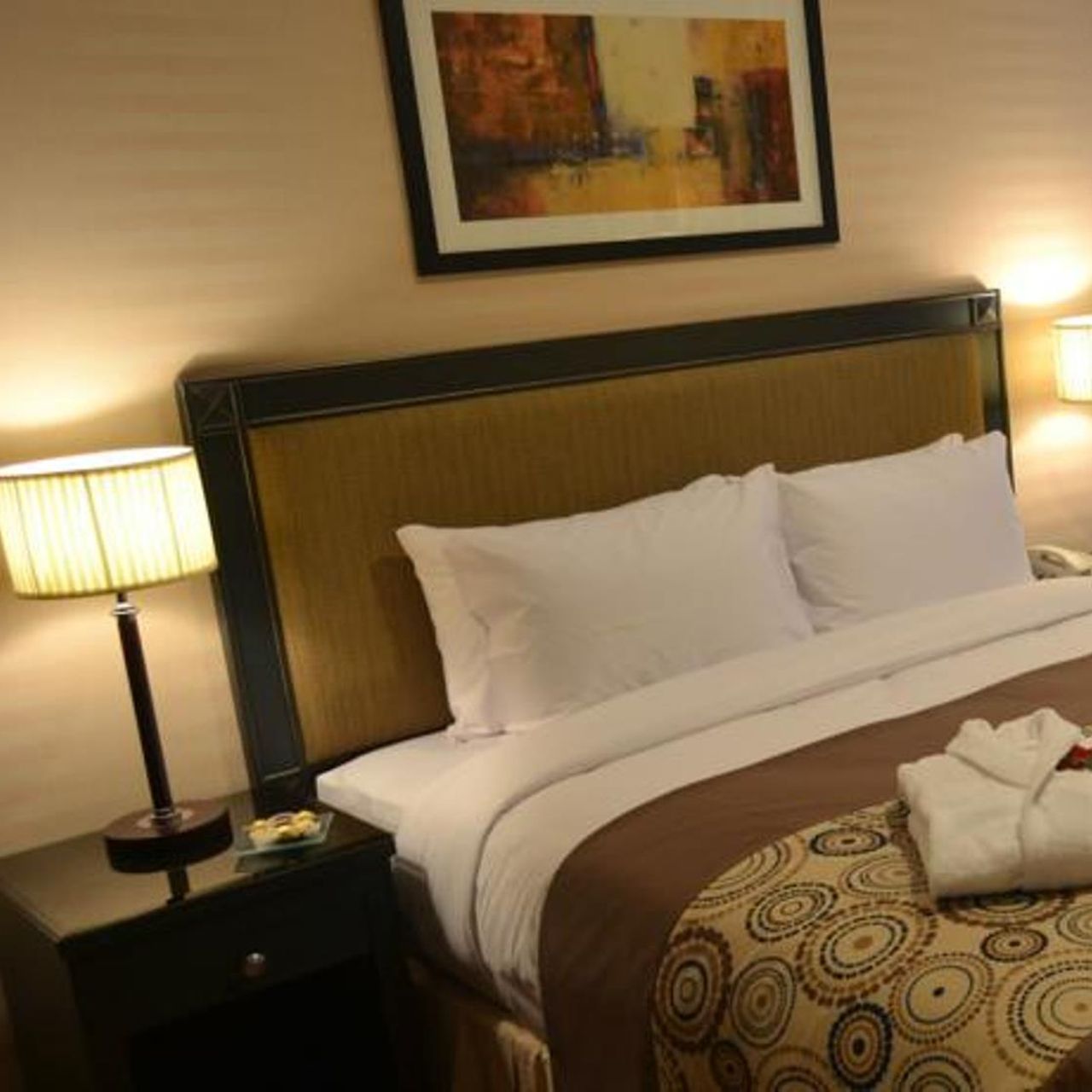 فندق الأجنحة التنفيذية أبو ظبي ،4* (الإمارات العربية المتحدة) - بدءاً من 60  US$ | ALBOOKED