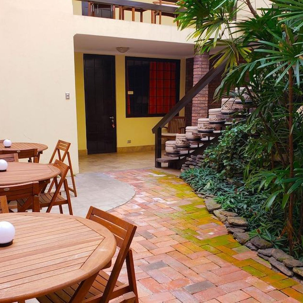 The Palm House Inn - San José bij HRS met gratis diensten