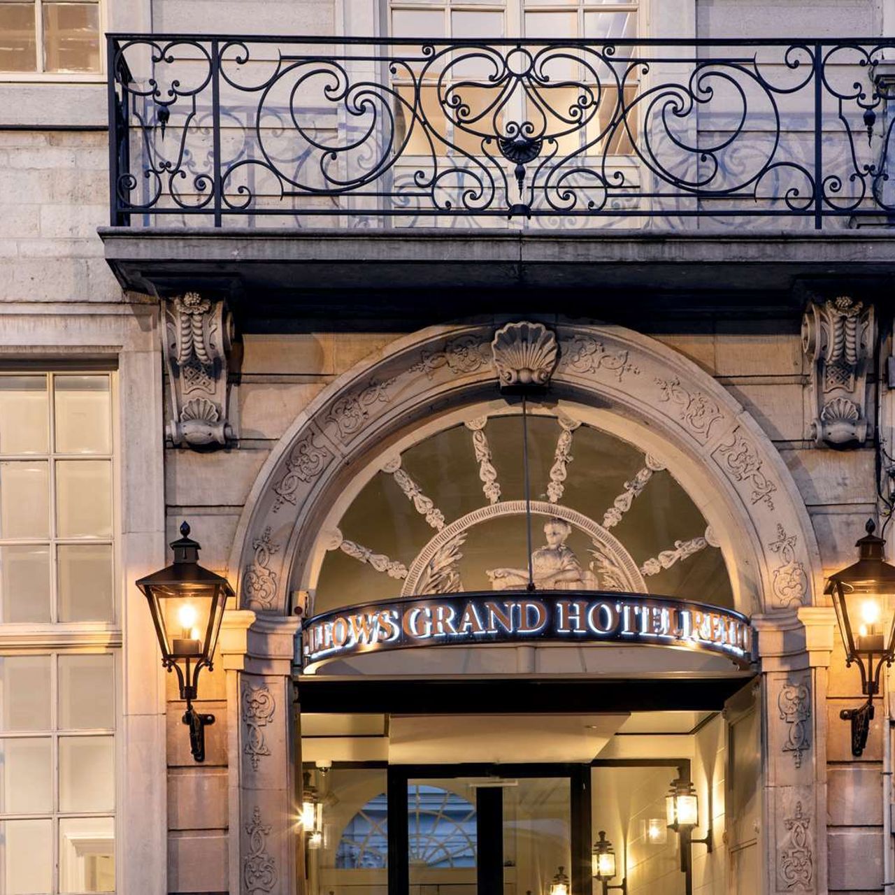 Sandton grand hotel reylof discount