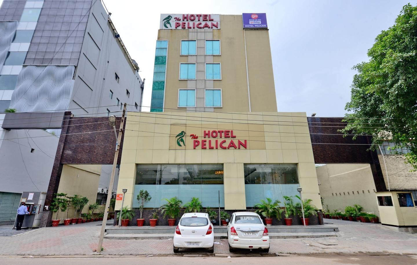 Hotel The Pelican (Chandigarh)