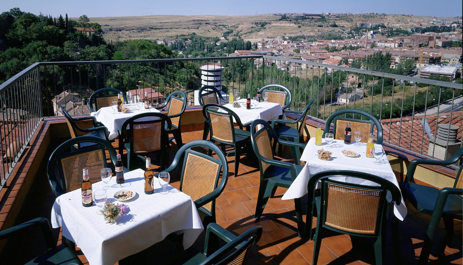 Bar - Acueducto