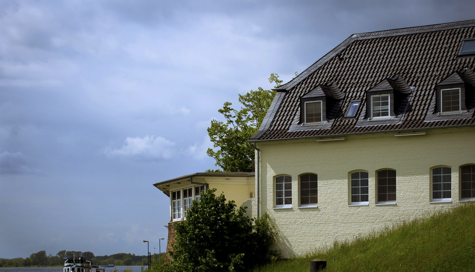 Hotel Schnellenburg am Rhein (Düsseldorf)