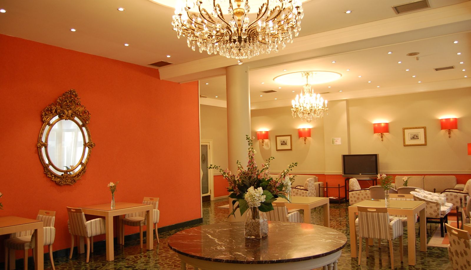 Sala de televisión - Barceló Valladolid
