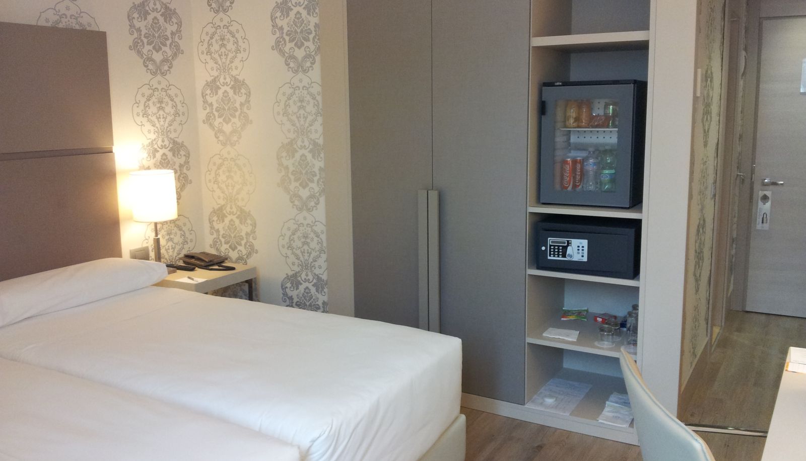 Standardzimmer (Doppel) - NH Firenze