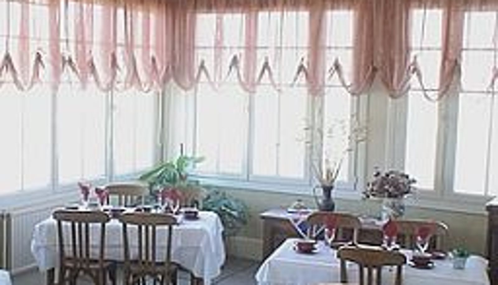 Salle de petit-déjeuner - Frederic
