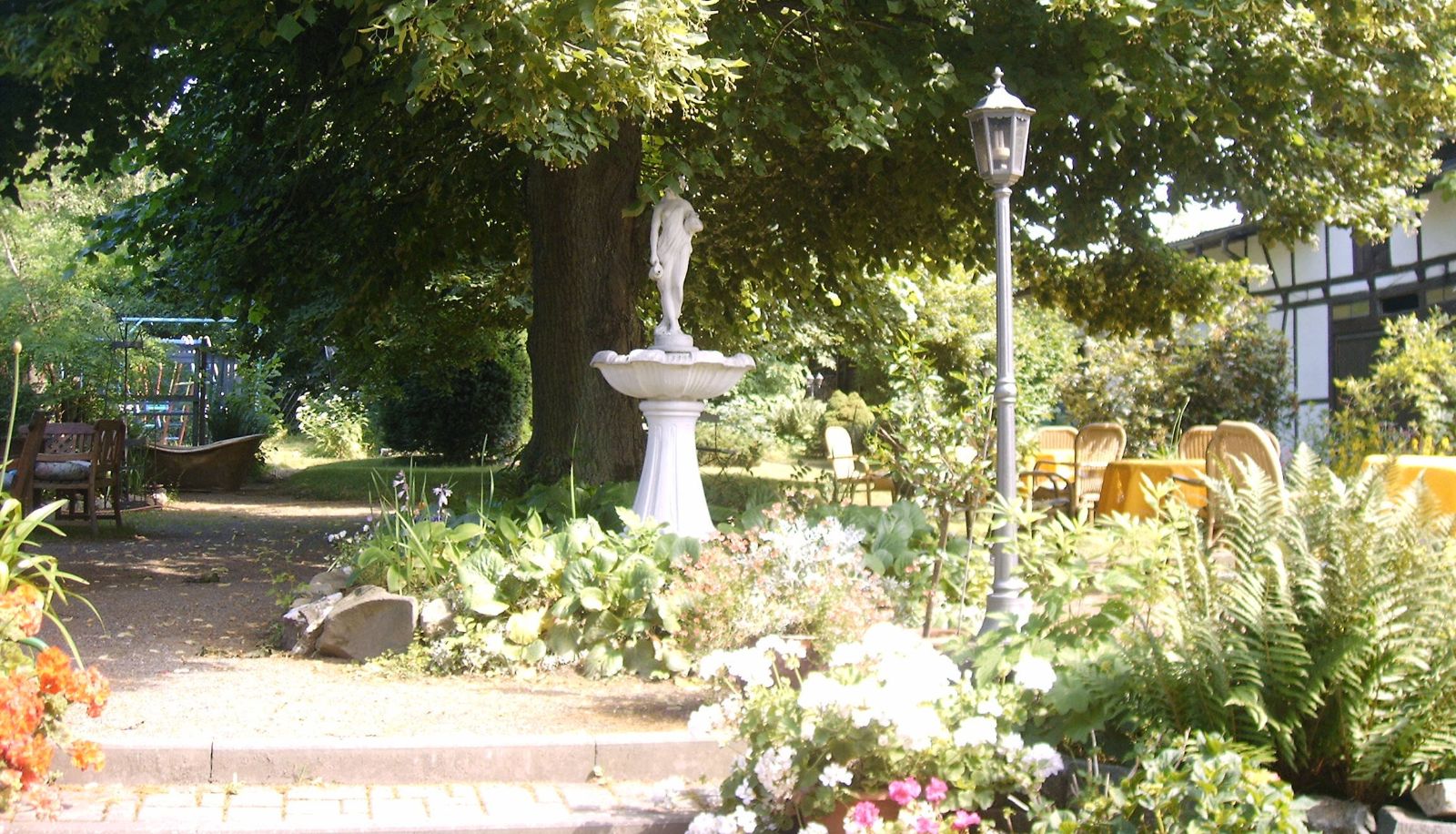 Giardino - Hotel Luginsland
