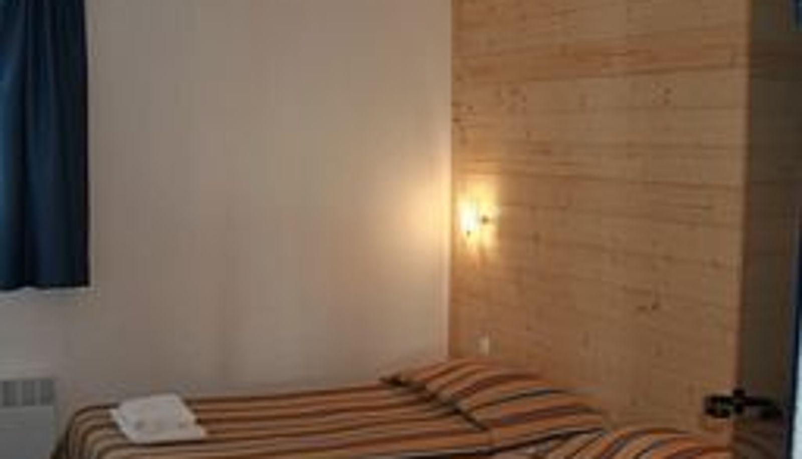 Zimmer - Kyriad Direct Dreux