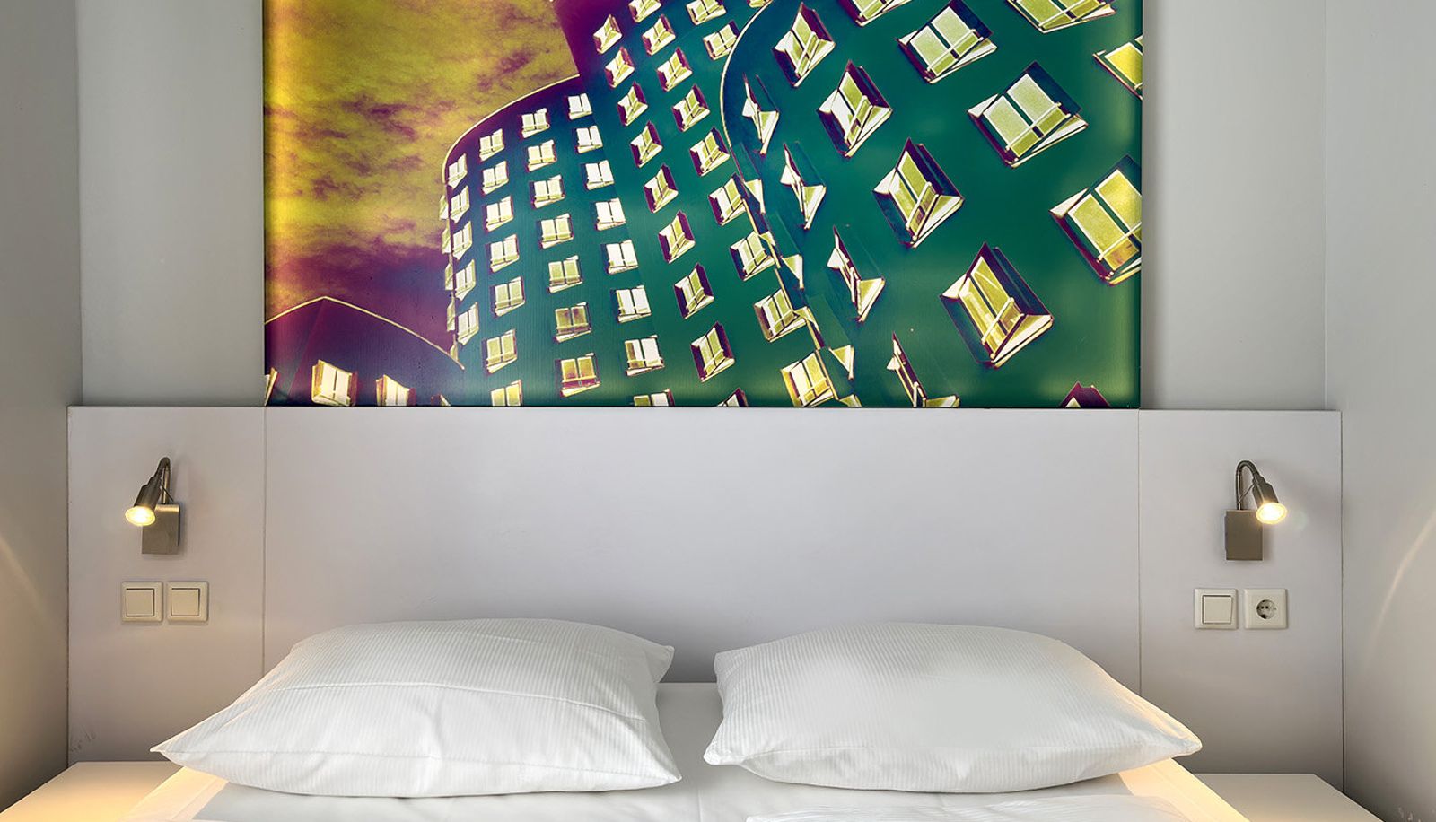 Standard room (double) - Wyndham Garden Duesseldorf City Centre Koenigsallee
