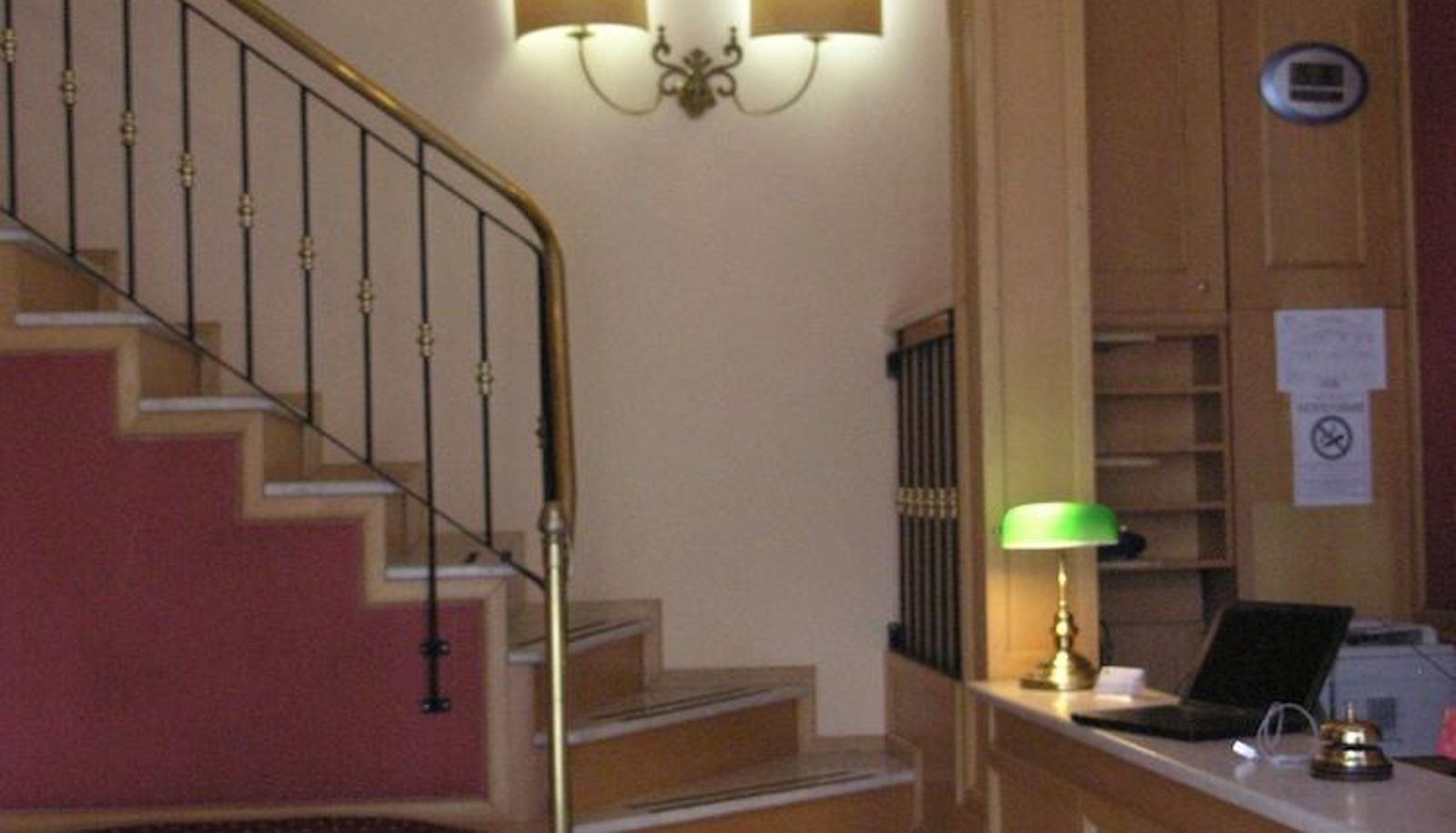 Recepción - Hotel Smeraldo