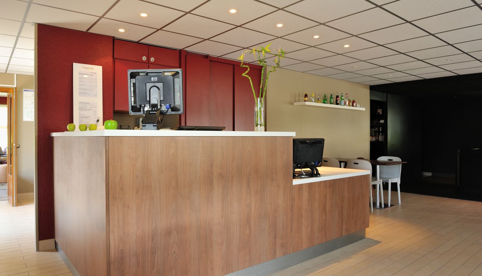 Rezeption - Campanile - L'ISLE D'ABEAU - Bourgoin Jallieu