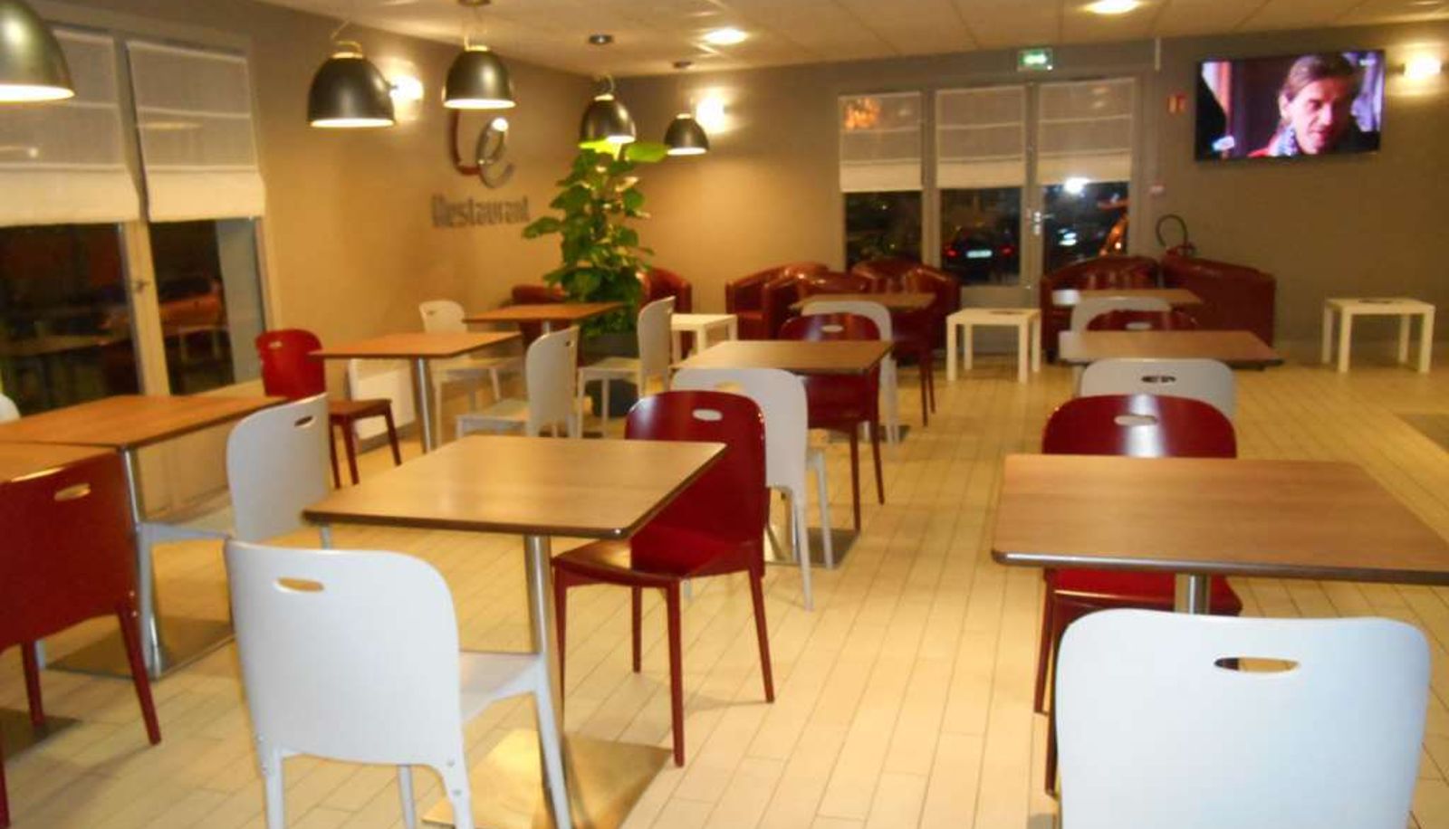 Restauracja - Campanile Montlucon - Saint Victor