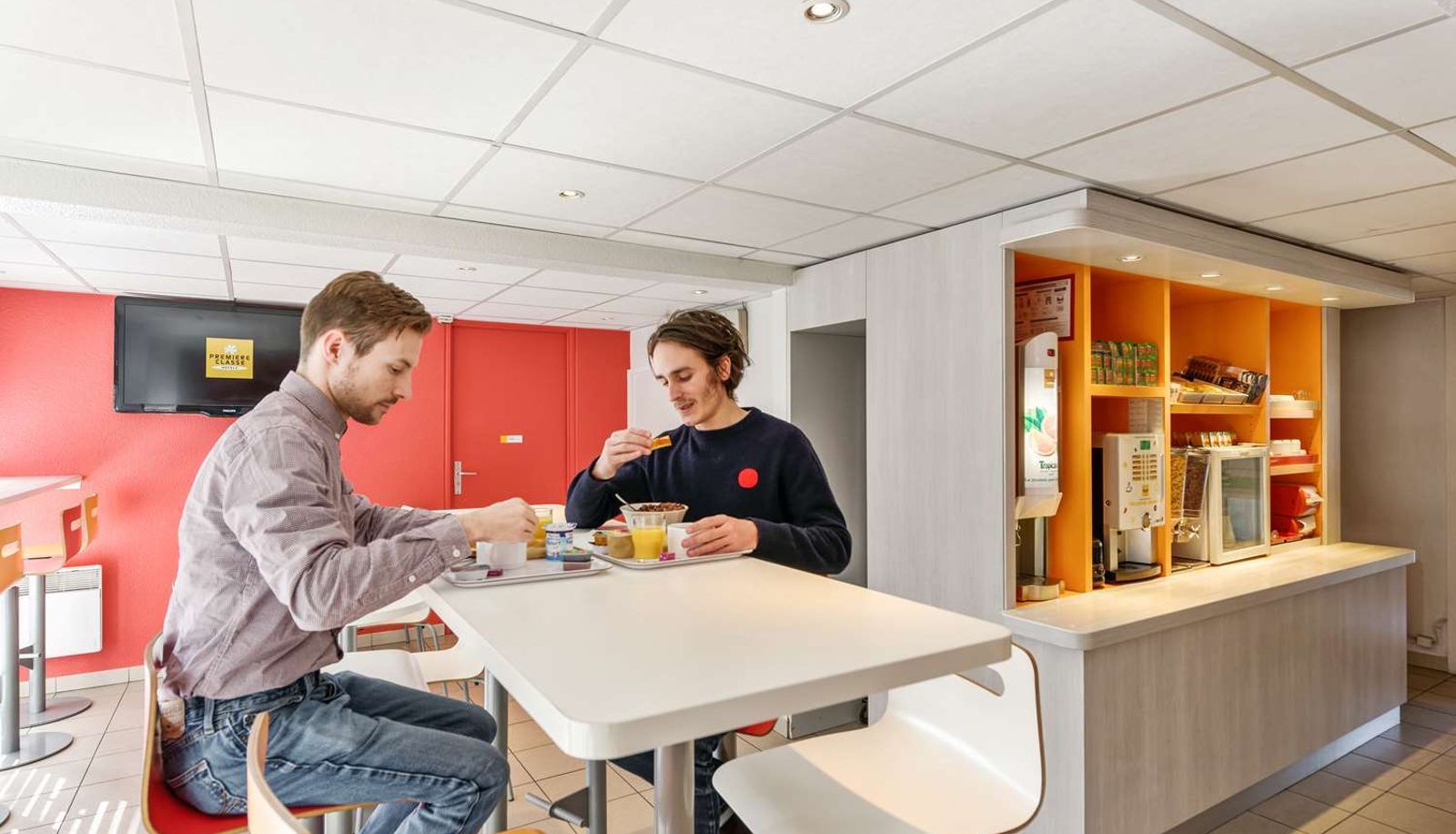 Lobby - Première Classe SETE - Balaruc