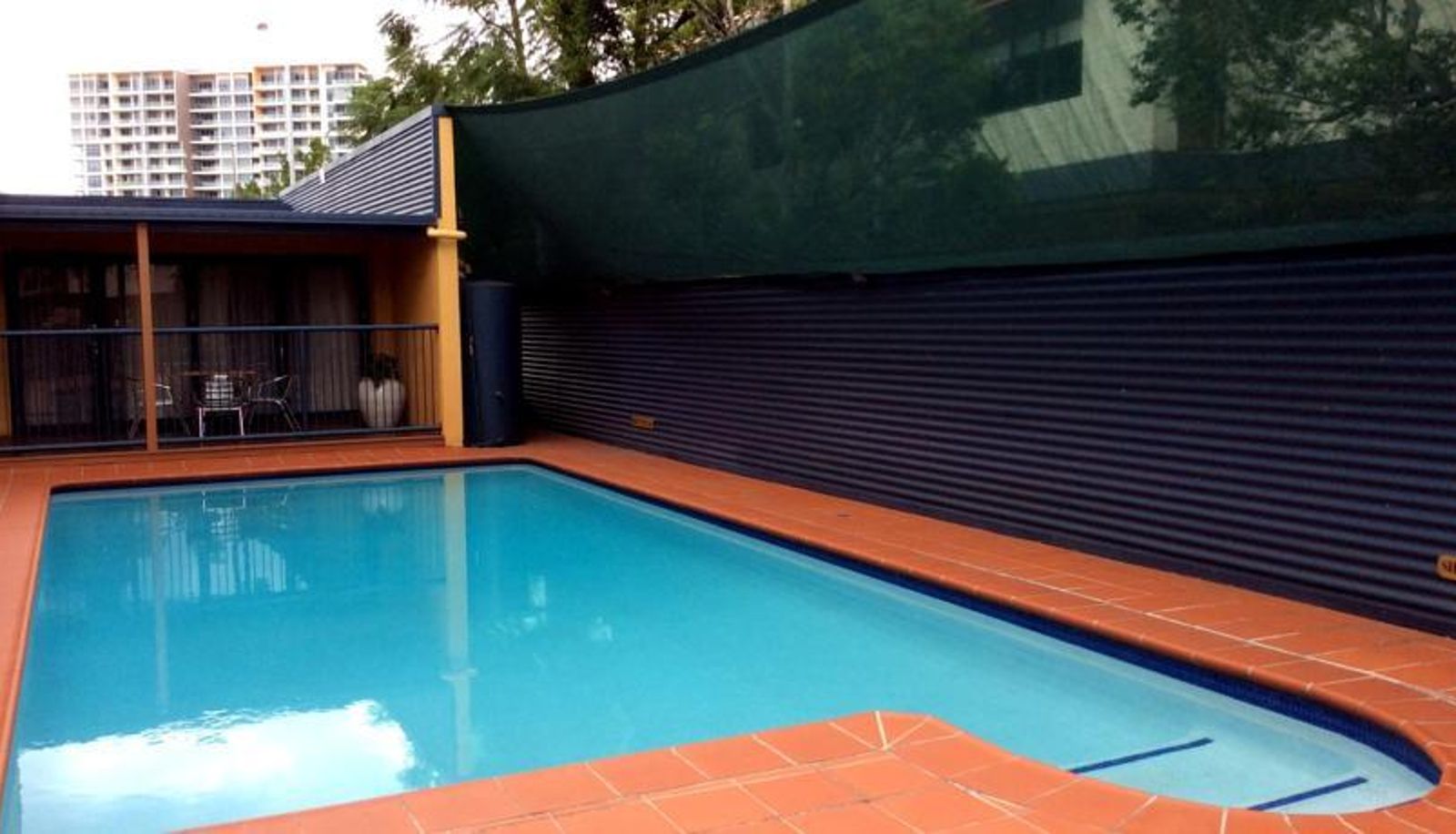 Pool - Airolodge International