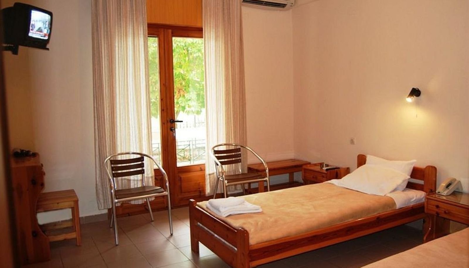 Camera standard - Yannis Resort Hotel Restaurant