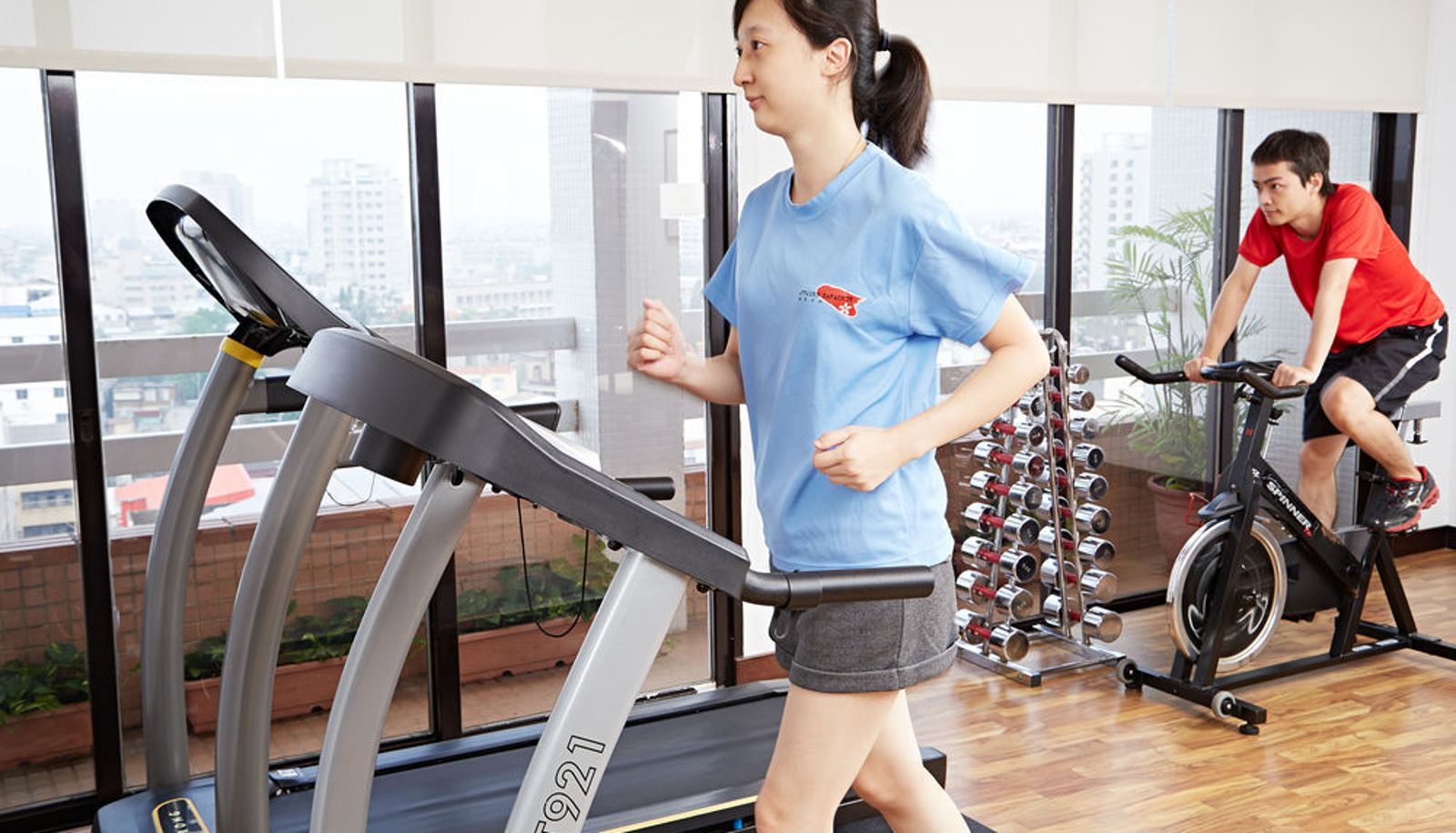 Fitness room - La Plaza Hotel