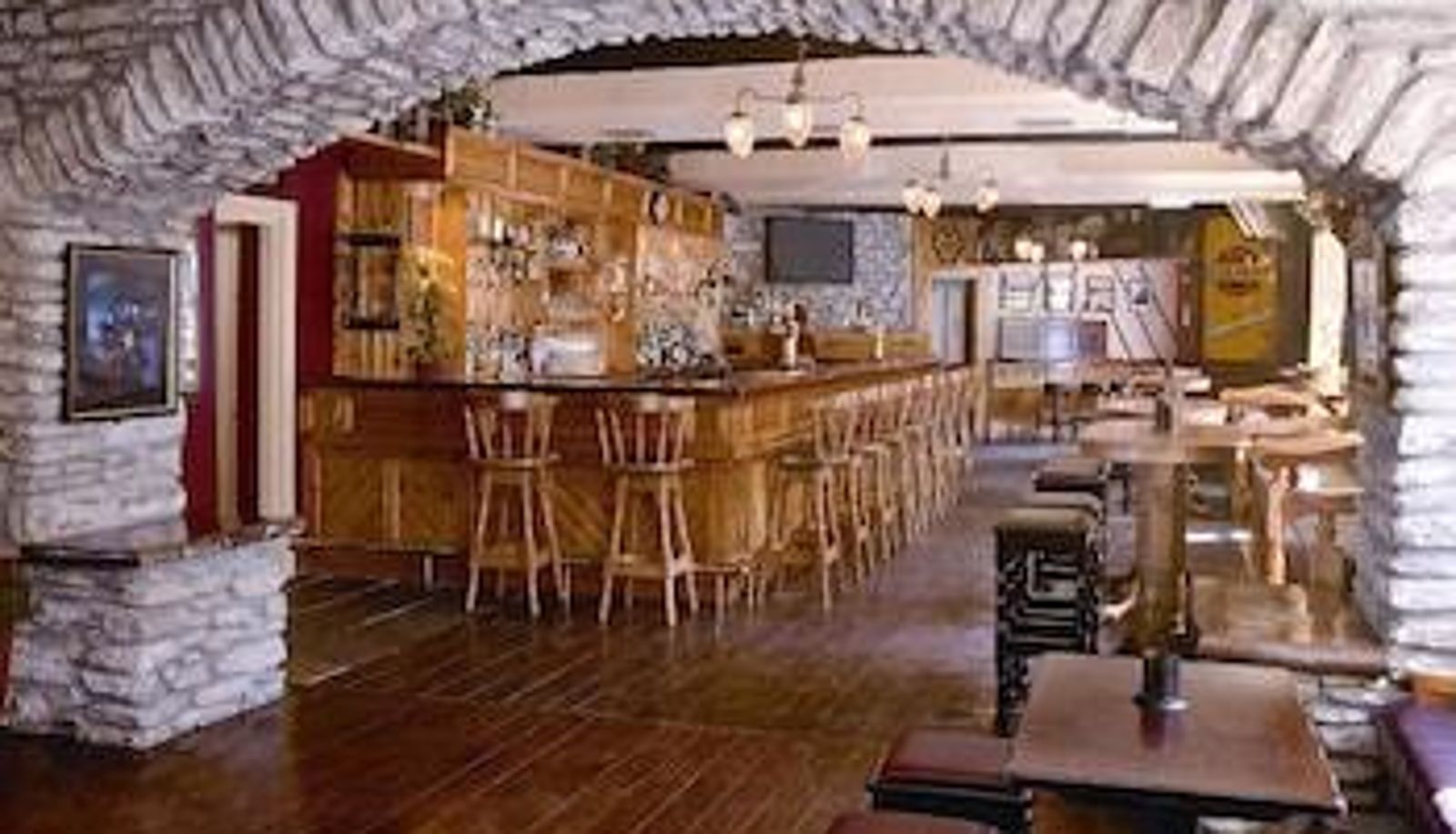Info - Lansdowne Arms Hotel