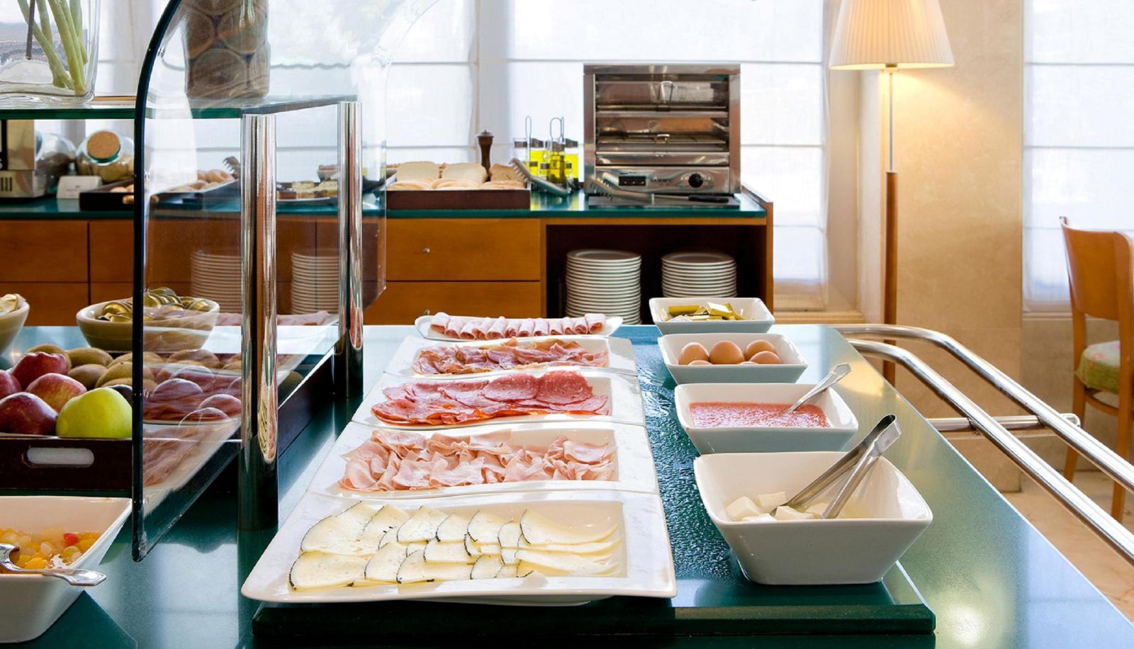 Buffet - NH San Pedro