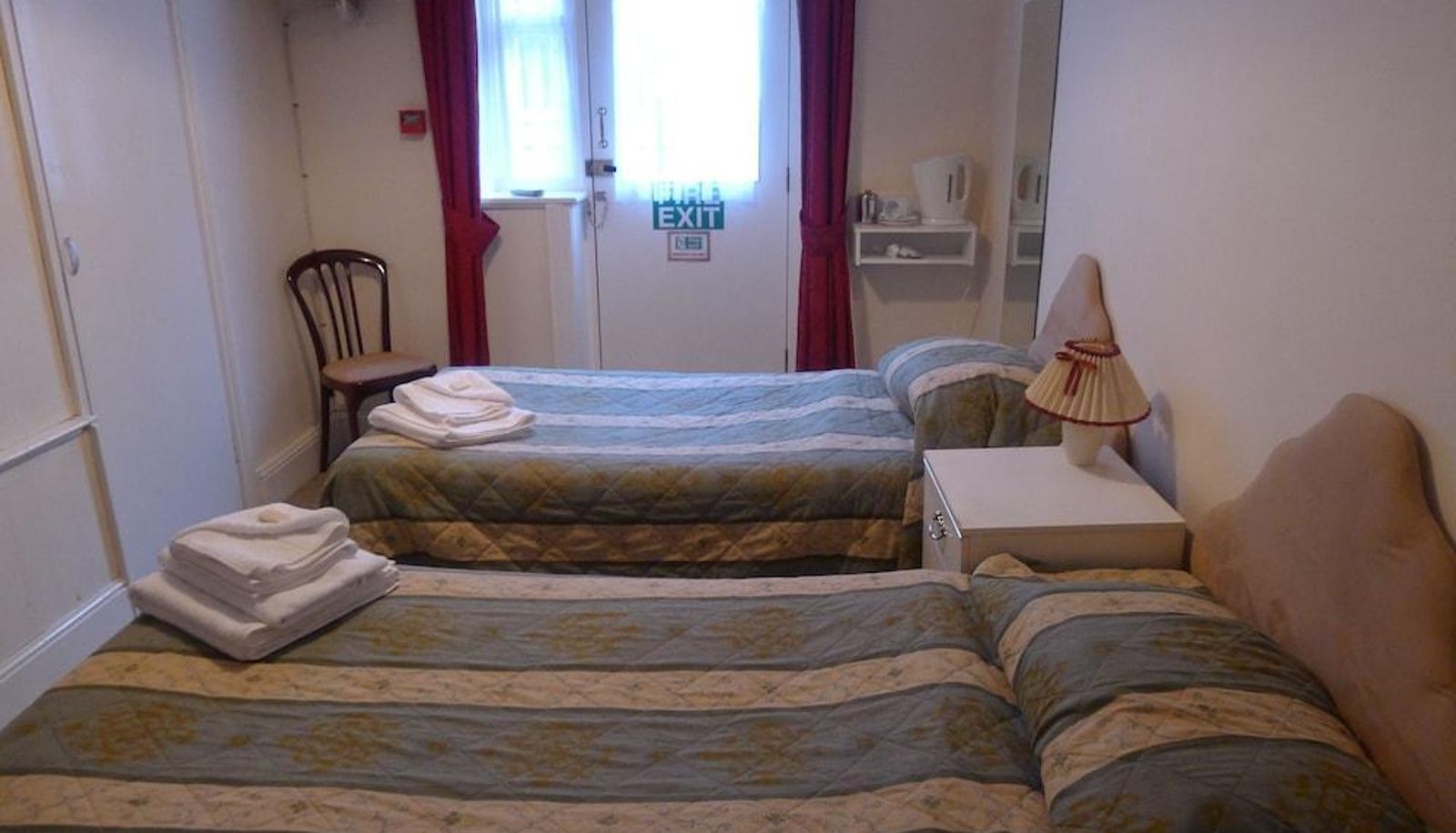 Standard room - The Royal Pier Hotel