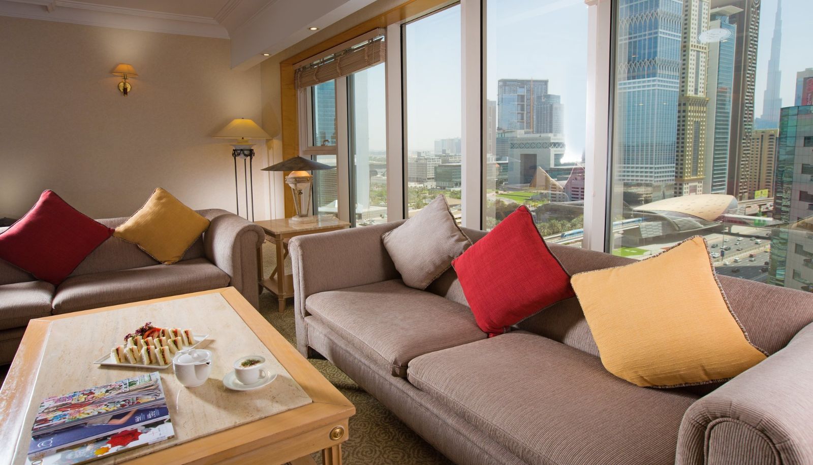Vista interior - Millennium Plaza Downtown Suites
