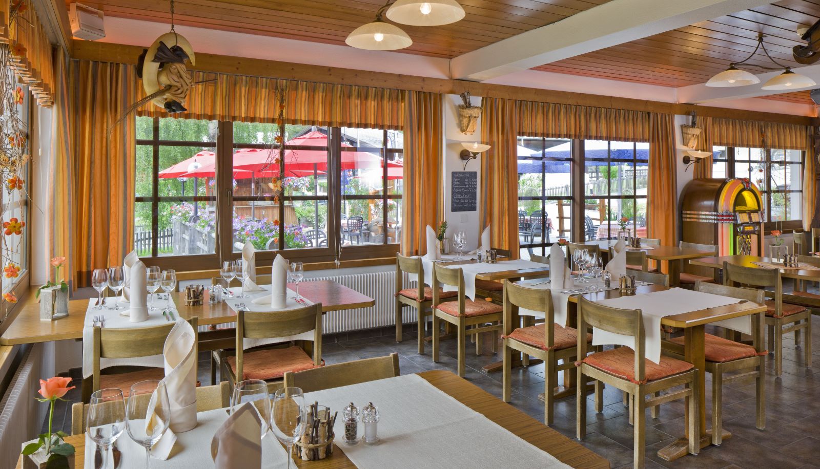 Restaurant - Ferienhotel Massa Hotel und Restaurant
