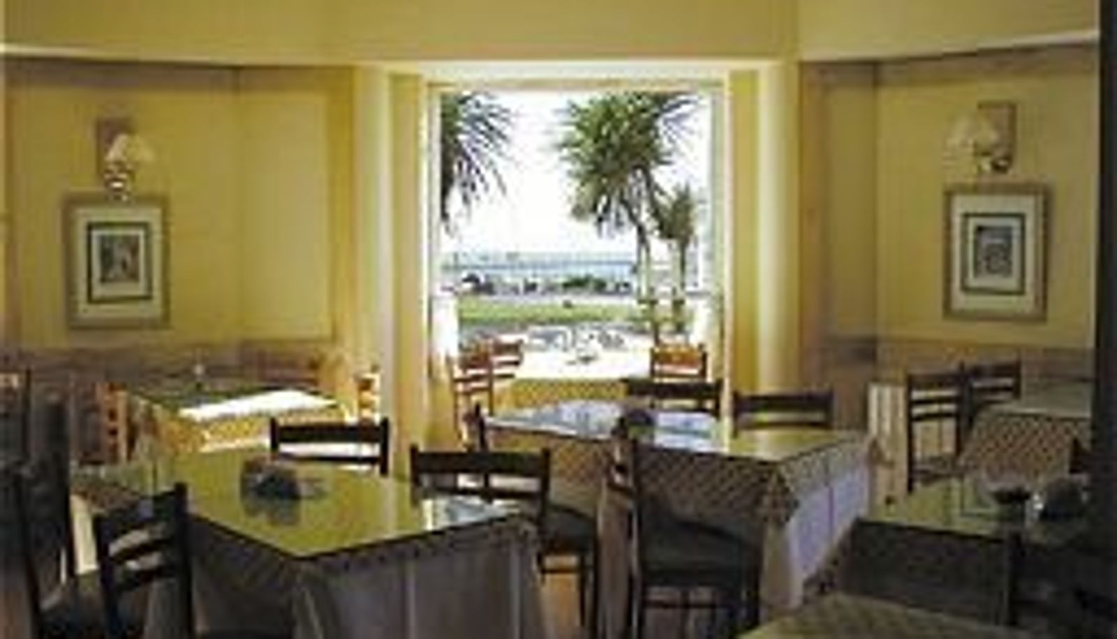 Breakfast room - Hotel Guerrero