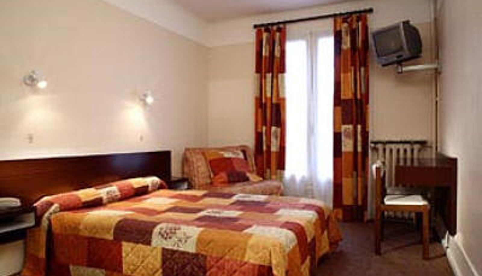 Room - Hôtel du Roule