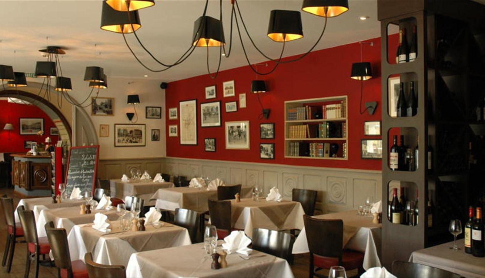 Restaurant - Kyriad - Vannes Centre Ville