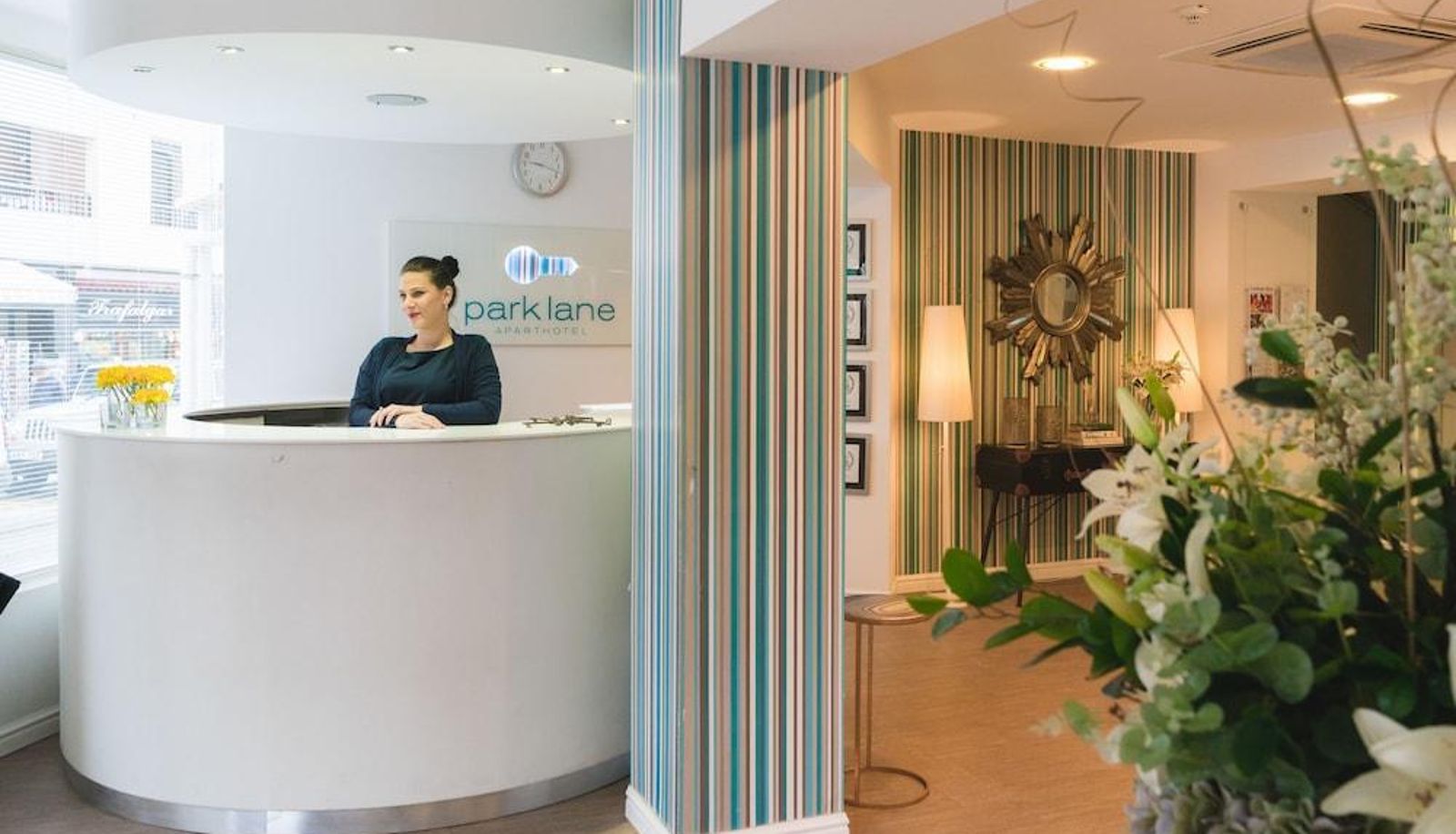 Reception - Park Lane Boutique Aparthotel