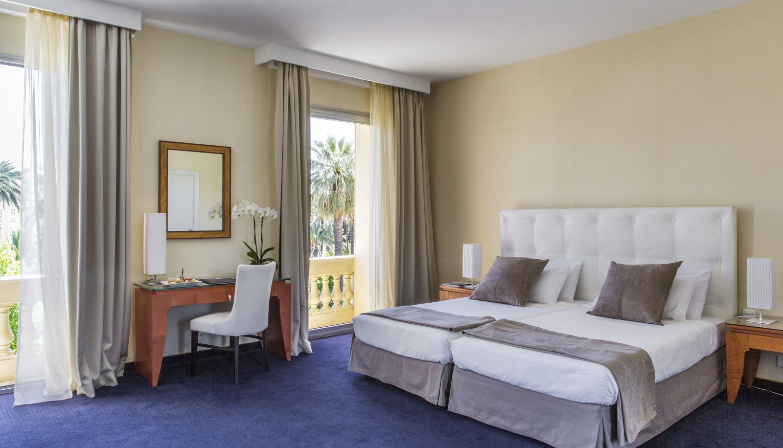 Chambre supérieure (double) - Anantara Plaza Nice
