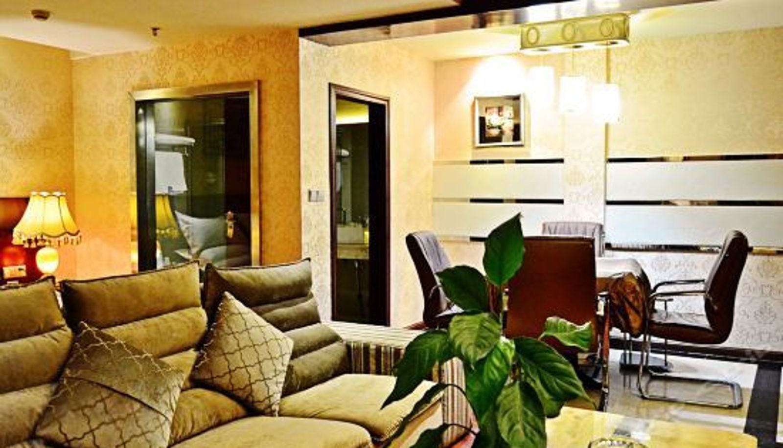 Suite - Lijing Business Hotel