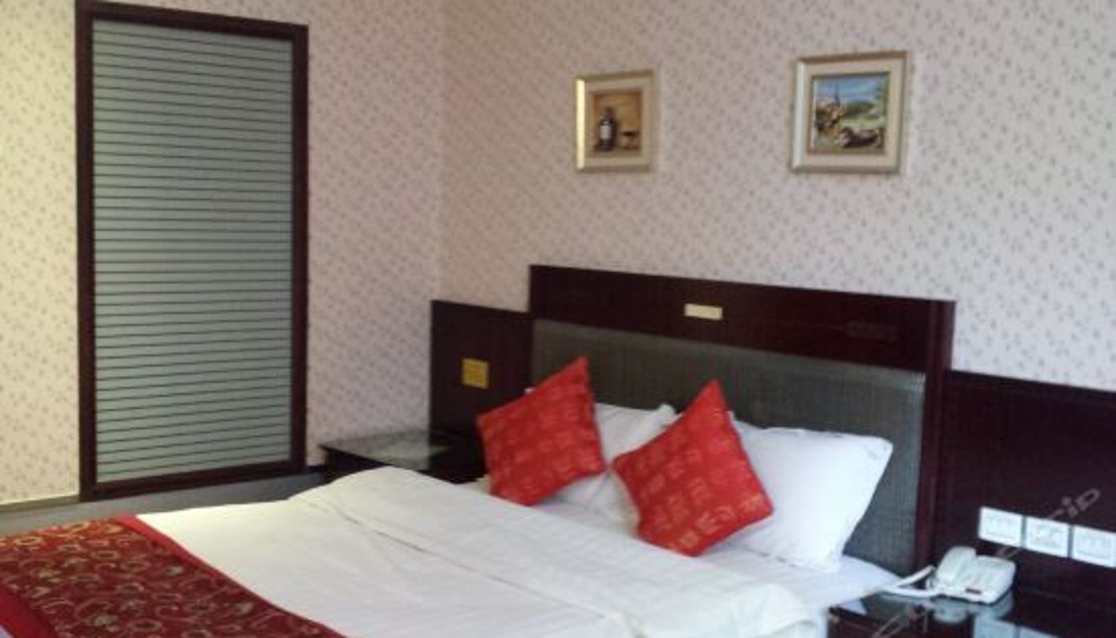 Camera business - Yaduowan Hotel