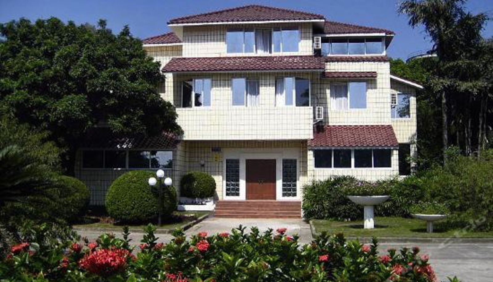Vista interna - Baining Hotel
