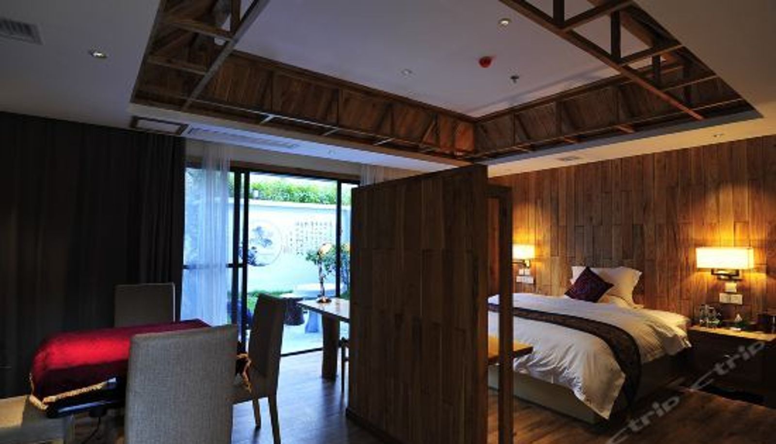 Camera superior - Shoufu Inn