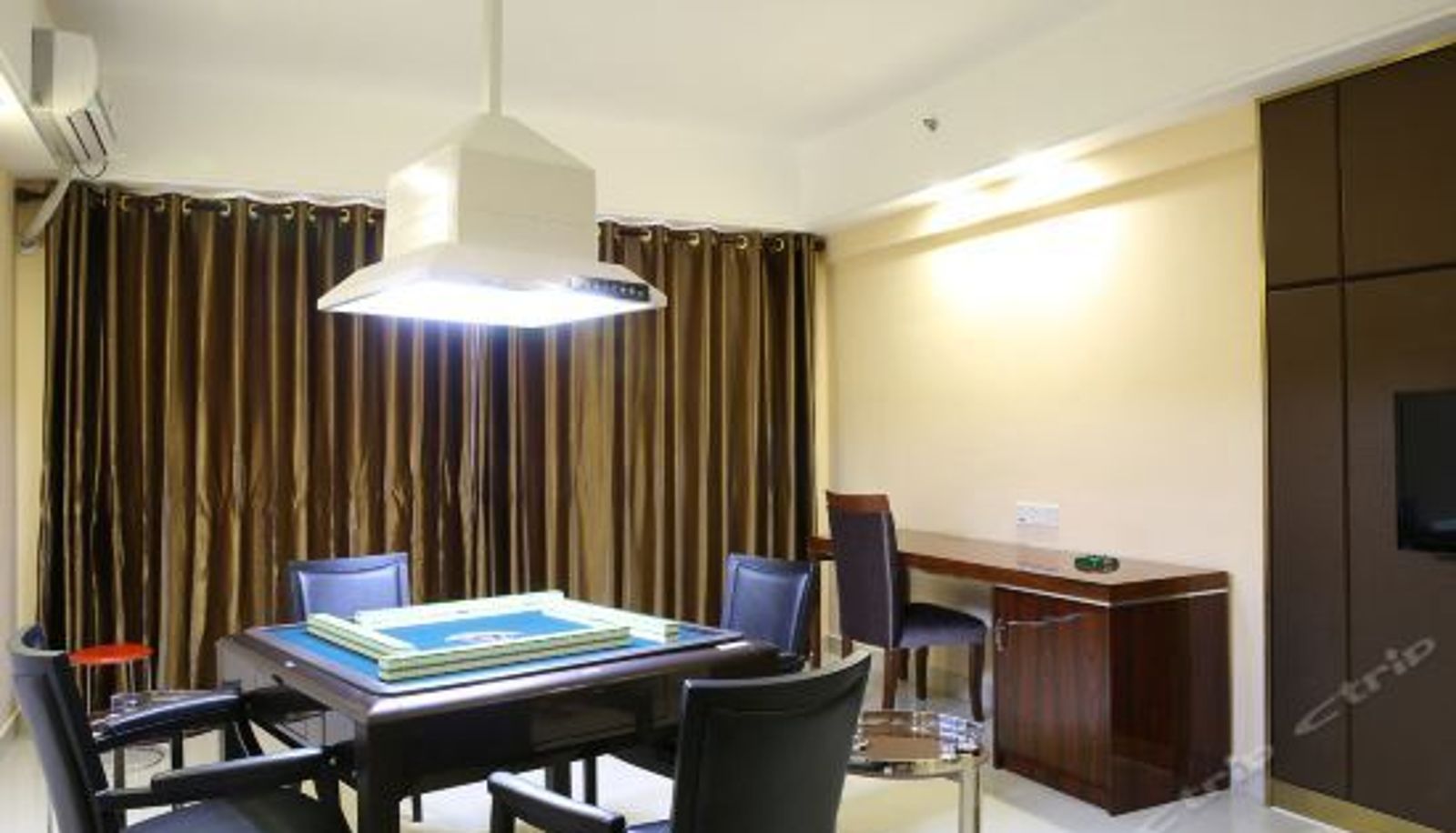 Innenbreich - Baolong International Hotel