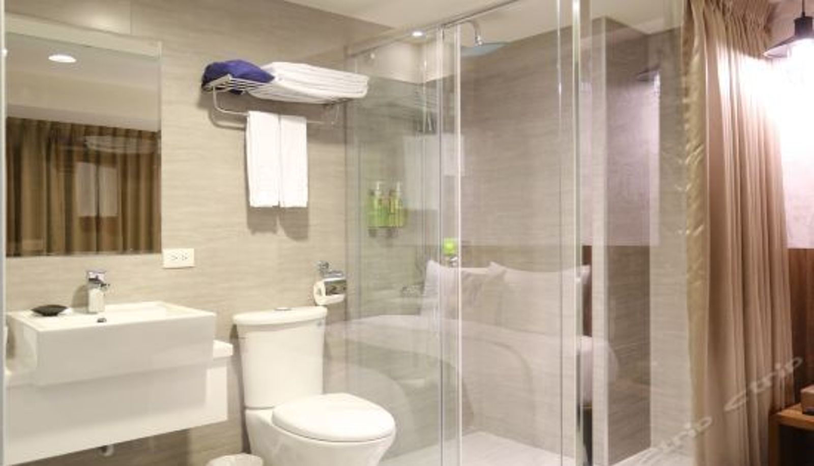 Camera standard - ARK Hotel Taipei Chang'an