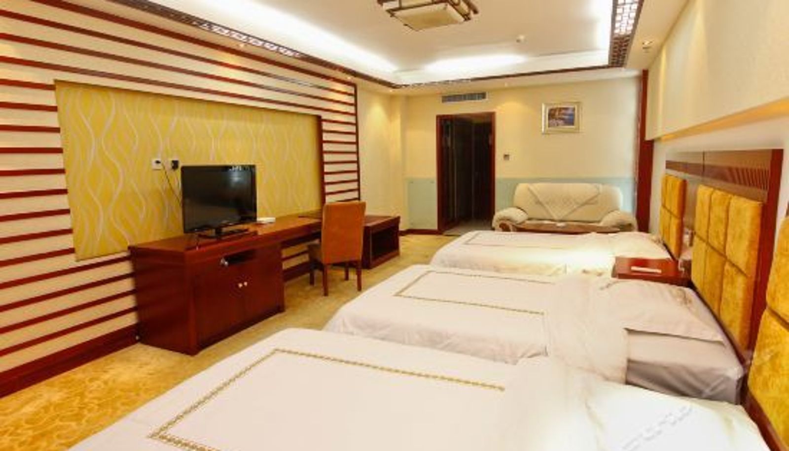 Dreibettzimmer - Huawei International Hotel