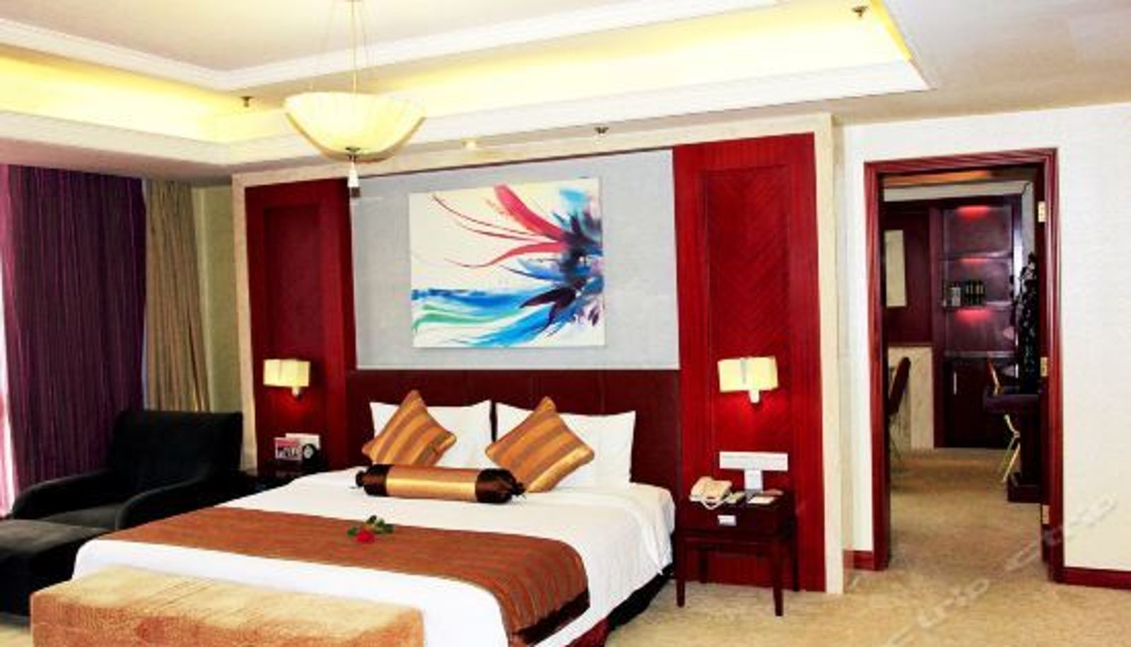 Suite - Union Alliance Atravis Executive Hotel